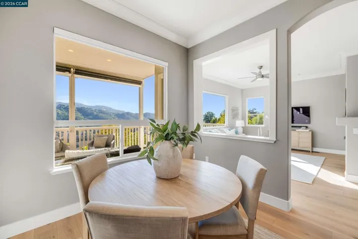 539 High Eagle Court, Walnut Creek, California 94595