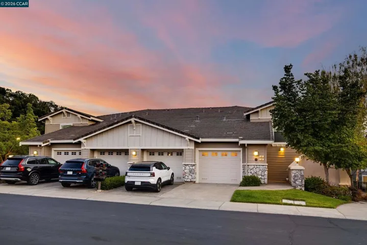 539 High Eagle Court, Walnut Creek, California 94595