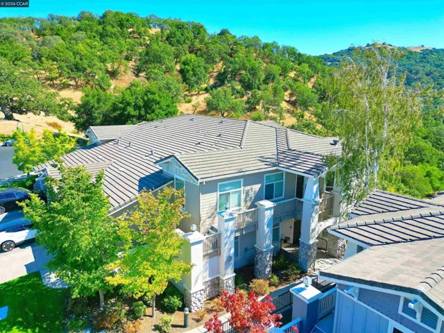 539 High Eagle Court, Walnut Creek, California 94595