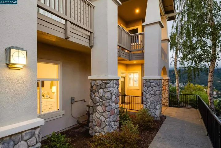 539 High Eagle Court, Walnut Creek, California 94595