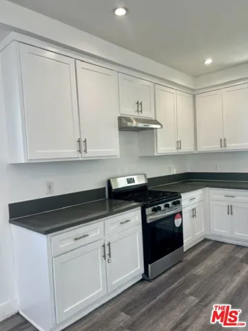 789 E 41st Place, Los Angeles, California 90011