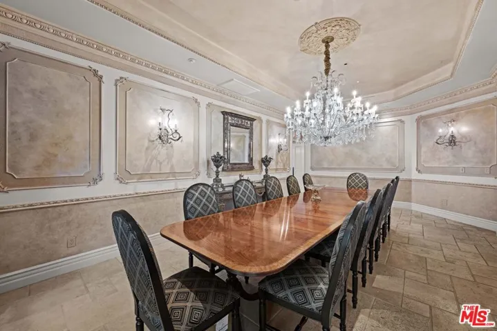 1575 Alexis Place, Beverly Hills, California 90210