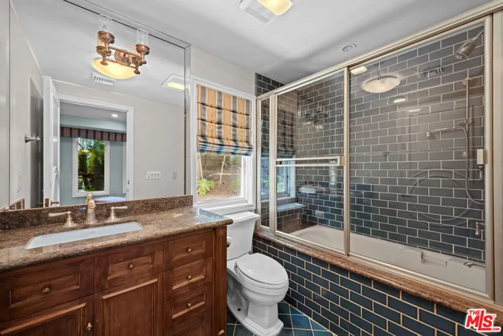 1575 Alexis Place, Beverly Hills, California 90210