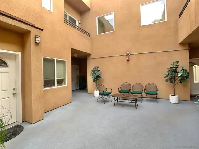 120 Ballantyne St, El Cajon, California 92020