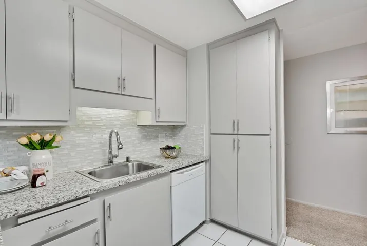 1760 Halford Avenue 271, Santa Clara, California 95051