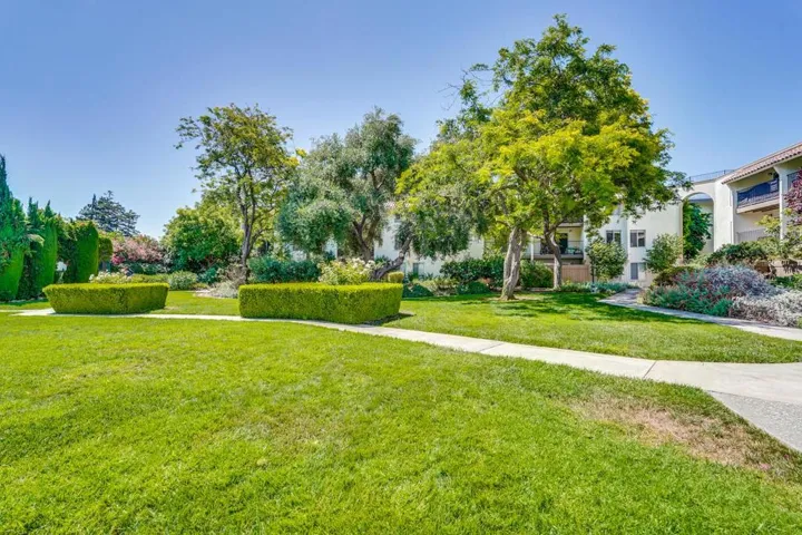 1760 Halford Avenue 271, Santa Clara, California 95051