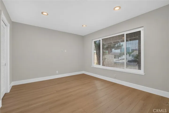 559 Pierpont Drive, Costa Mesa, California 92626