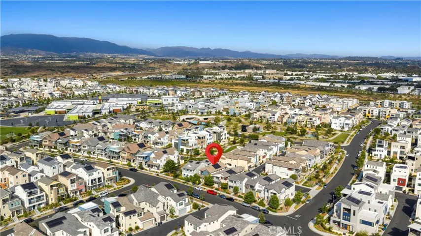 372 Baluster, Irvine, California 92618
