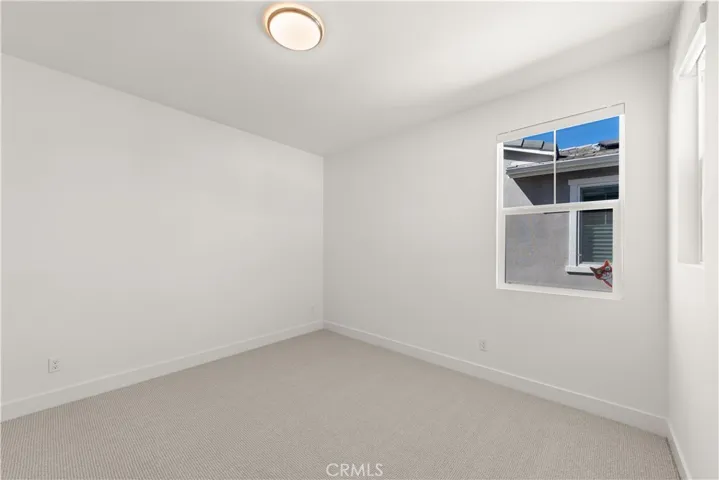 372 Baluster, Irvine, California 92618