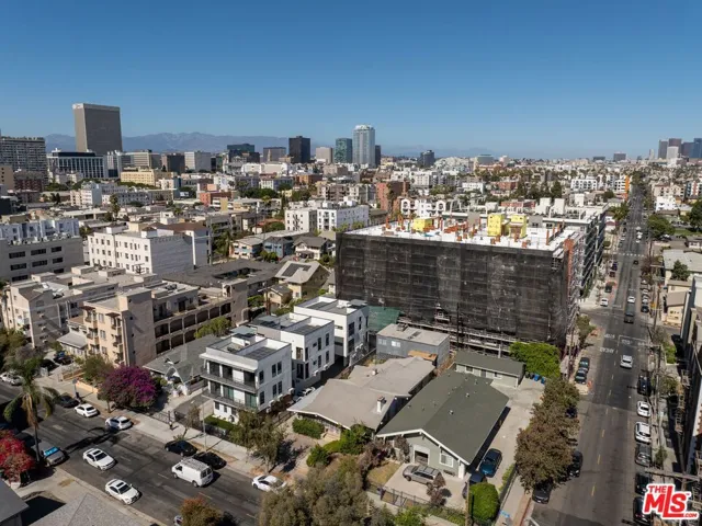 932 S Harvard Boulevard, Los Angeles, California 90006