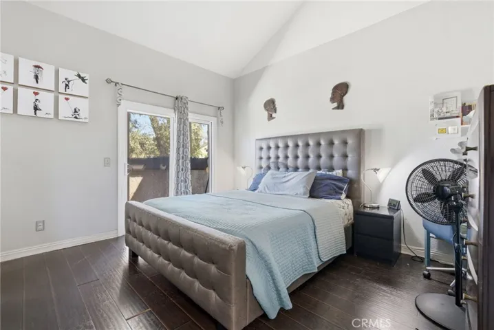 905 Hyde Court, Costa Mesa, California 92626