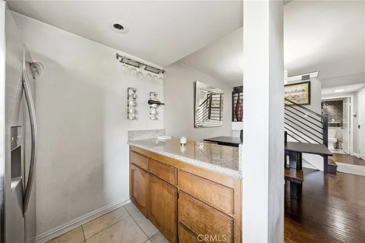 905 Hyde Court, Costa Mesa, California 92626