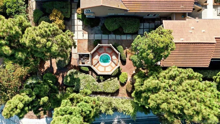 930 Via Mil Cumbres 116, Solana Beach, California 92075