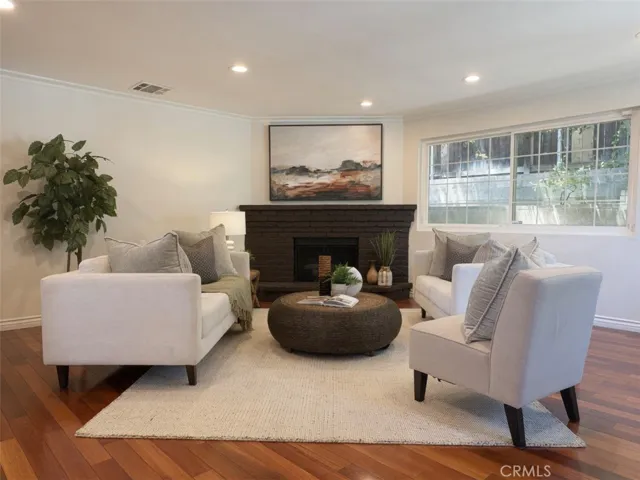 1707 Upperton, Los Angeles, California 90042