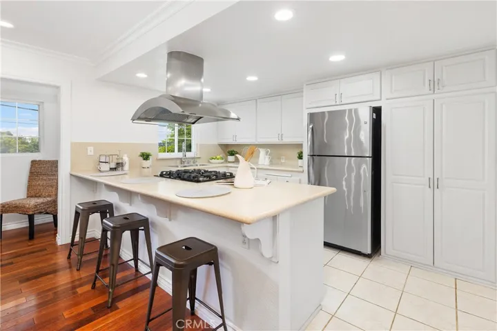 1707 Upperton, Los Angeles, California 90042