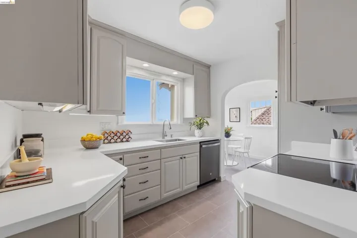 3631 Victor Ave, Oakland, California 94619