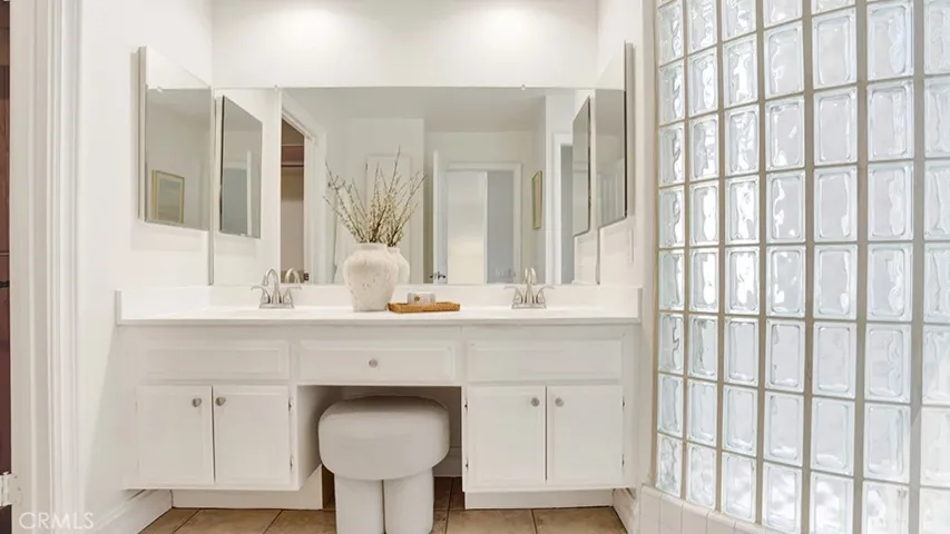 22995 Ashwood, Lake Forest, California 92630