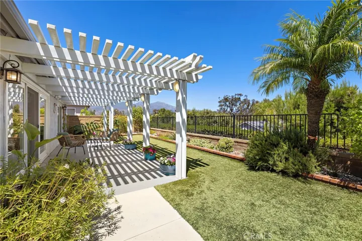 22112 Salcedo, Mission Viejo, California 92691