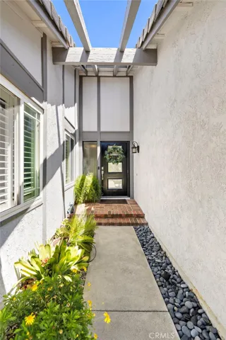 22112 Salcedo, Mission Viejo, California 92691