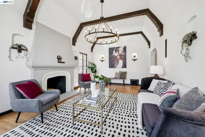 2600 55th Avenue, Oakland, California 94605