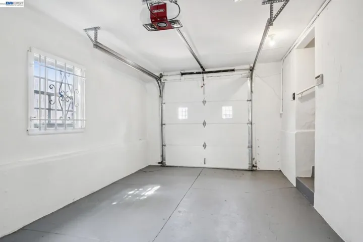 2600 55th Avenue, Oakland, California 94605