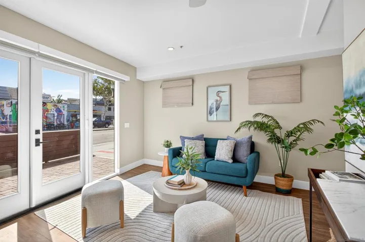 3828 Mission Blvd, San Diego, California 92109