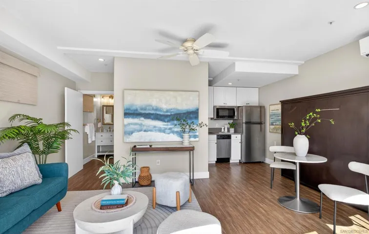 3828 Mission Blvd, San Diego, California 92109