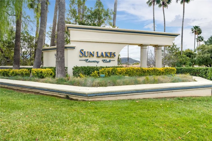 4881 W Castle Pines, Banning, California 92220
