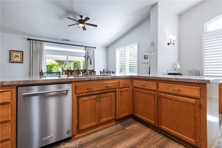 Quartz counter tops