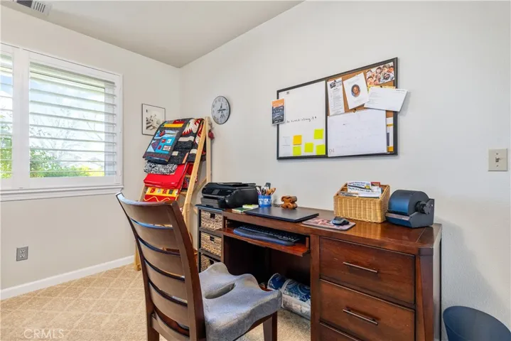 2nd guest room currently used as an office