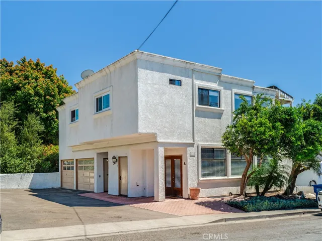 111 Boeker Avenue, Pismo Beach, California 93449