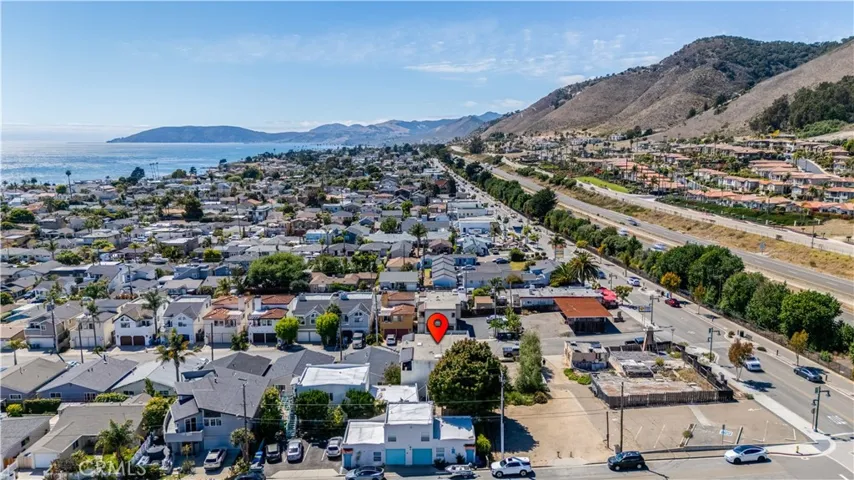 111 Boeker Avenue, Pismo Beach, California 93449