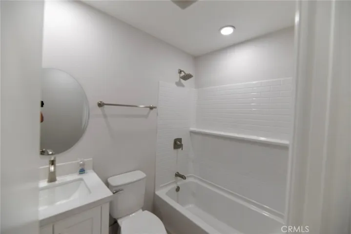 215 Calle Dorado, San Clemente, California 92672