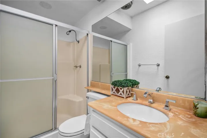 3647 Keystone 2, Los Angeles, California 90034
