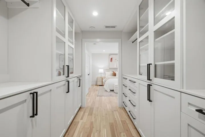 998 Burnett Avenue, San Francisco, California 94131