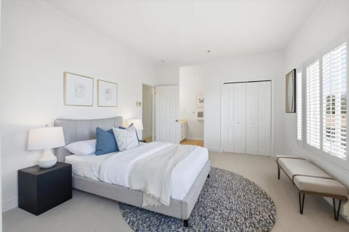 1233 Bellevue 9, Burlingame, California 94010