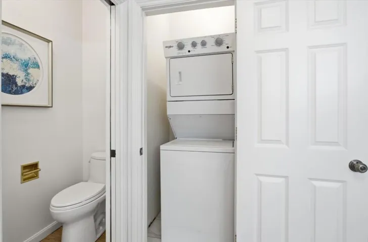 1233 Bellevue 9, Burlingame, California 94010