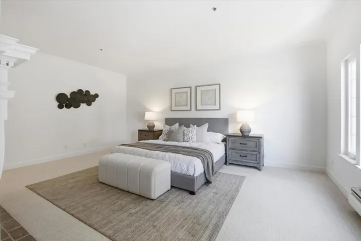 1233 Bellevue 9, Burlingame, California 94010