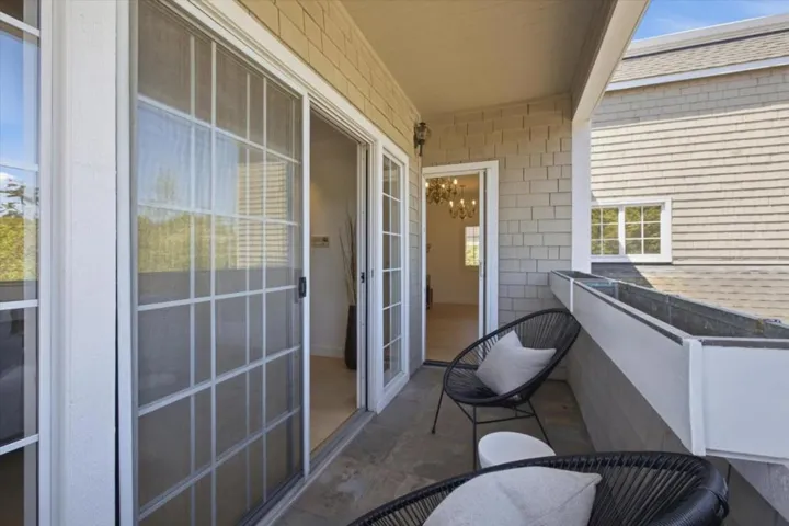 1233 Bellevue 9, Burlingame, California 94010