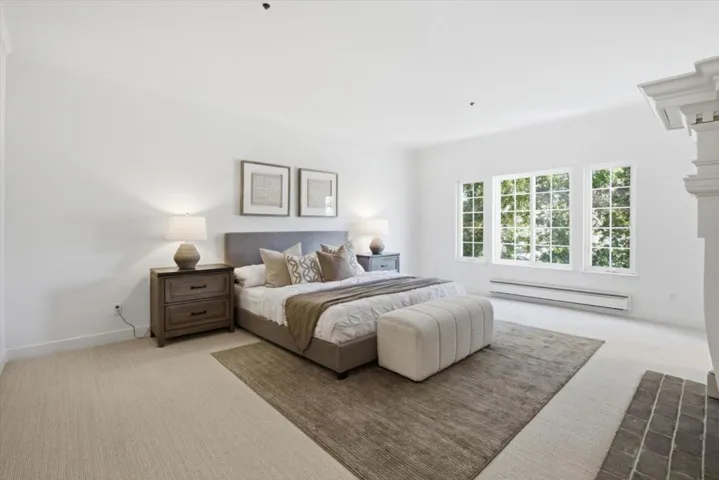 1233 Bellevue 9, Burlingame, California 94010