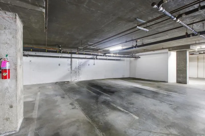 1233 Bellevue 9, Burlingame, California 94010
