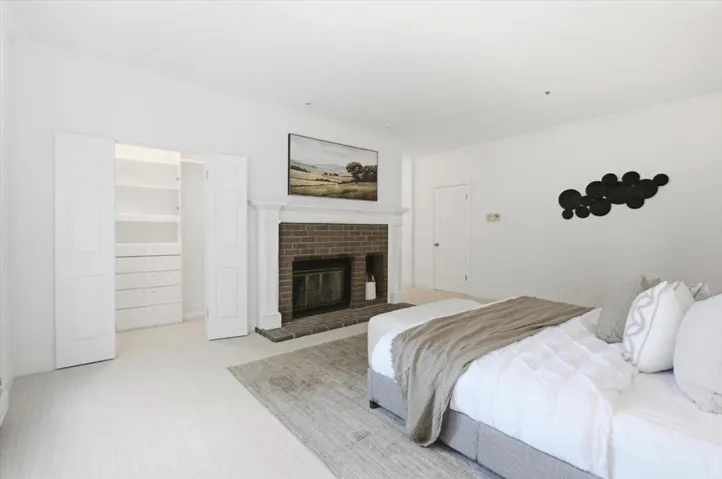 1233 Bellevue 9, Burlingame, California 94010