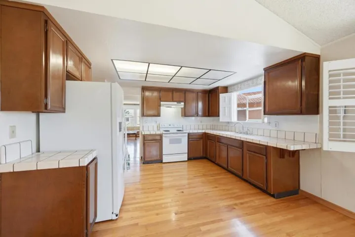 56 Waverly Court, South San Francisco, California 94080