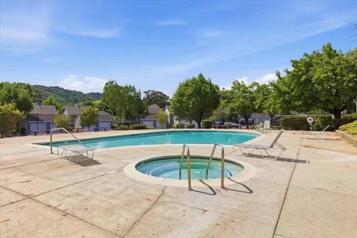 7595 Canyon Meadow Circle H, Pleasanton, California 94588
