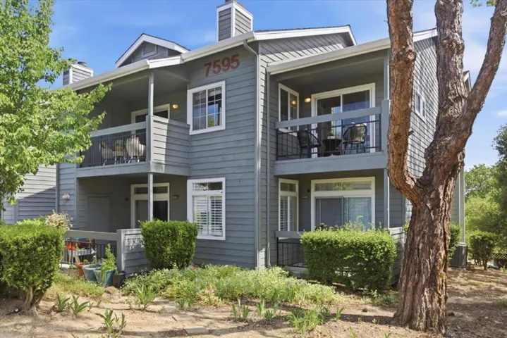 7595 Canyon Meadow Circle H, Pleasanton, California 94588