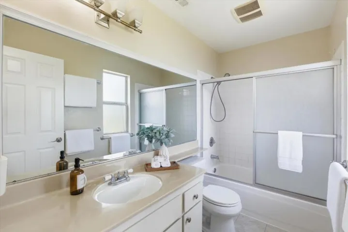 7595 Canyon Meadow Circle H, Pleasanton, California 94588