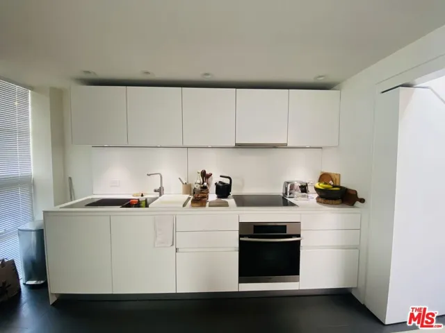 1312 Pacific Avenue, Los Angeles, California 90291