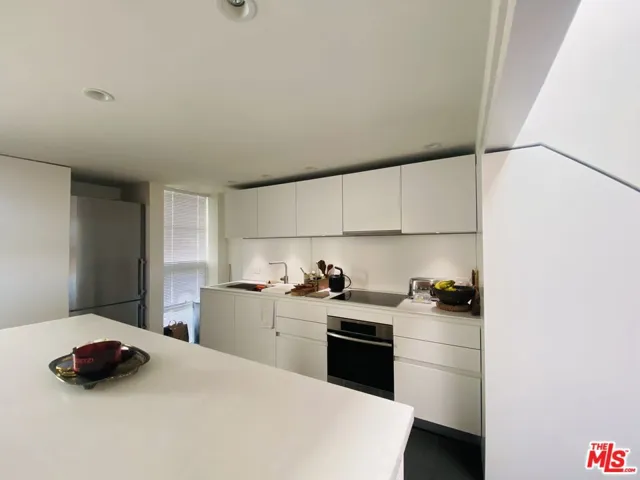 1312 Pacific Avenue, Los Angeles, California 90291