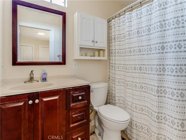 Unit C - Bathroom