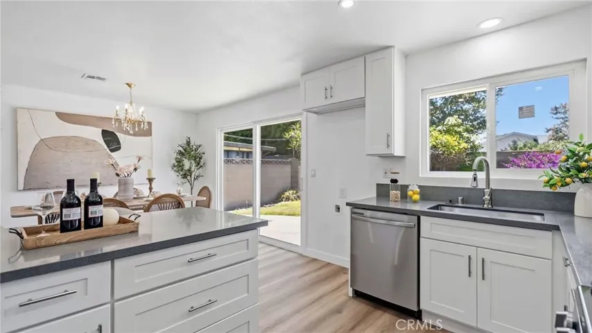 6022 Santa Barbara, Garden Grove, California 92845